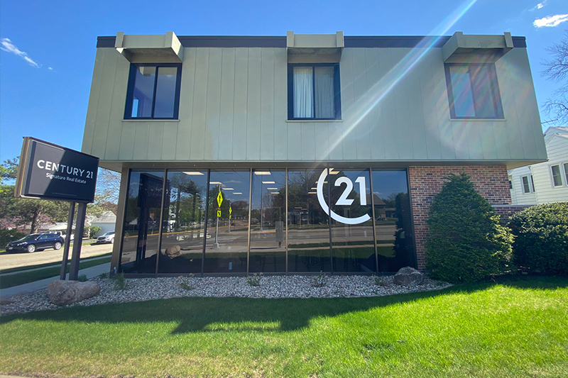 century 21 waverly